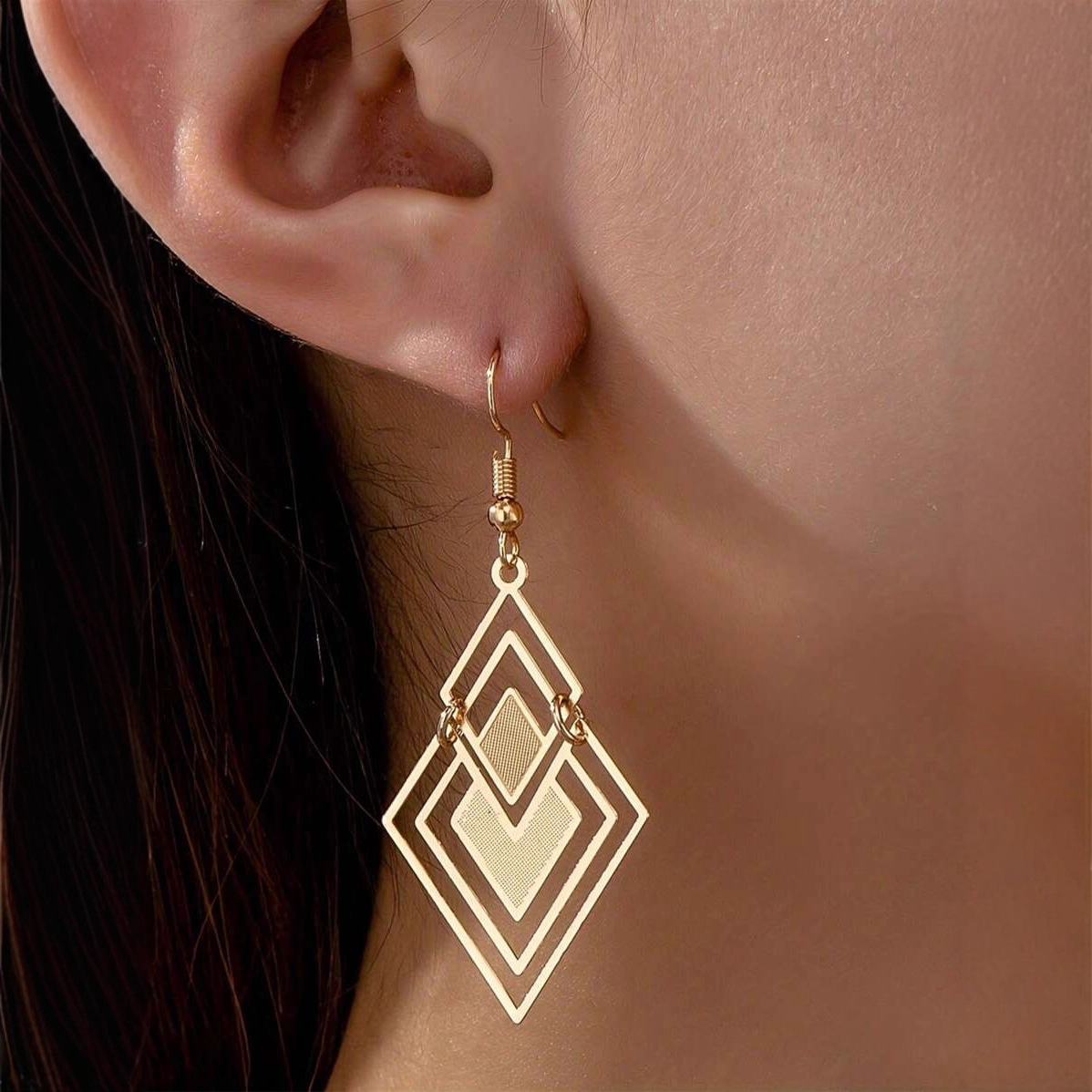 Luxury Bags Dropshipping - Boucles d'oreilles creuses en losange au