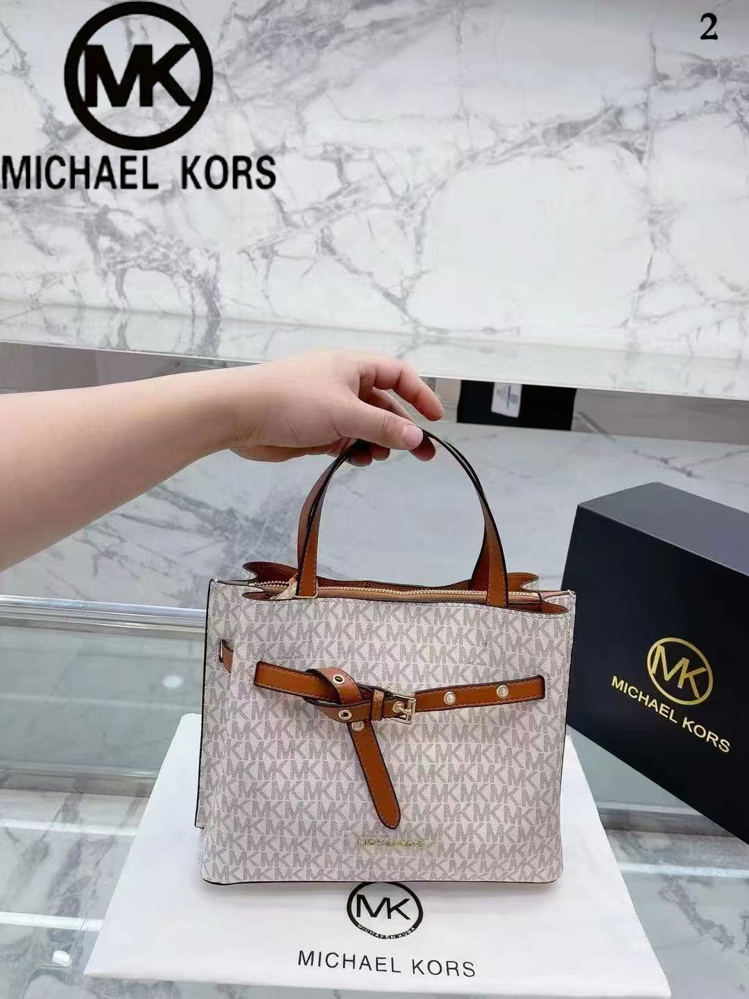 Sac à main pour femme Michael  - Luxury Bags Michael Kors avis et prix