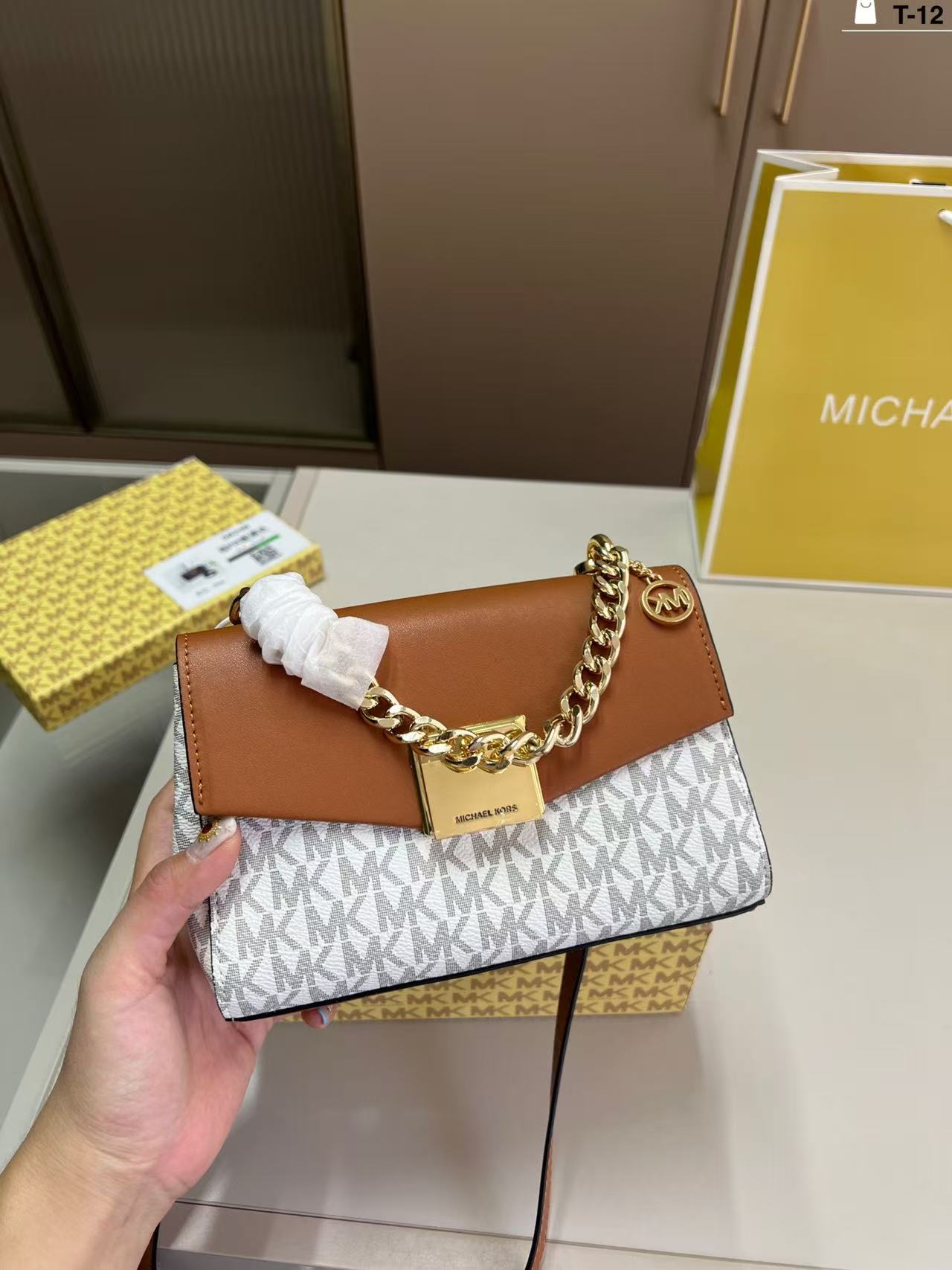 Sac à bandoulière de luxe pour - Luxury Bags Michael Kors avis et prix