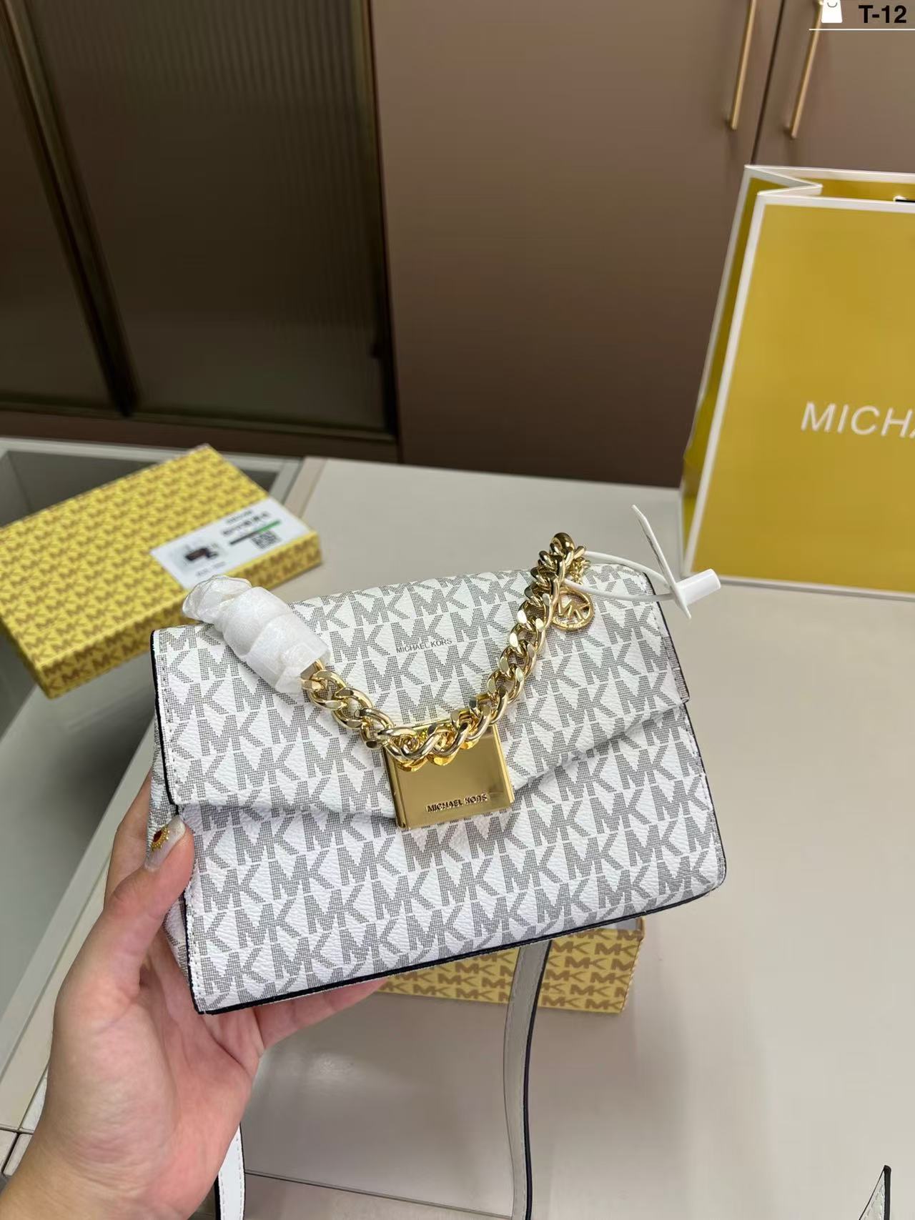 Sac à bandoulière de luxe pour - Luxury Bags Michael Kors avis et prix